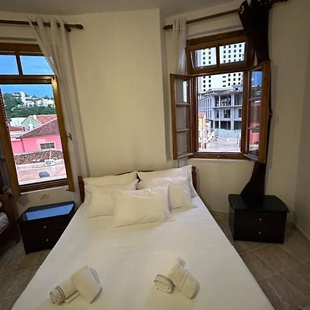 Central Charm Apartments Vlorë Екстериор снимка