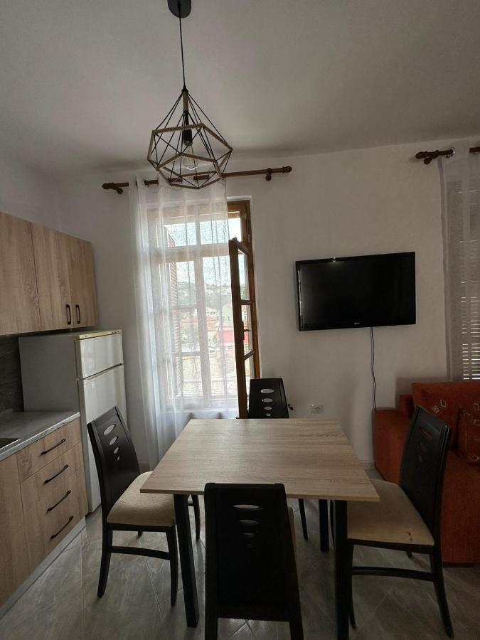 Central Charm Apartments Vlorë Екстериор снимка